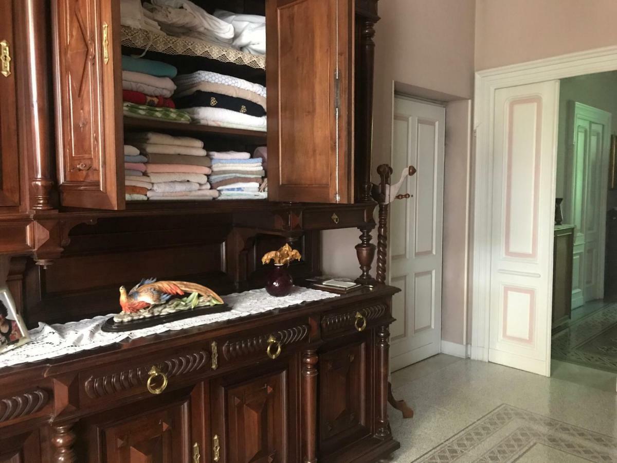 Bed and Breakfast Casa Di Nonna Верчеллі Екстер'єр фото